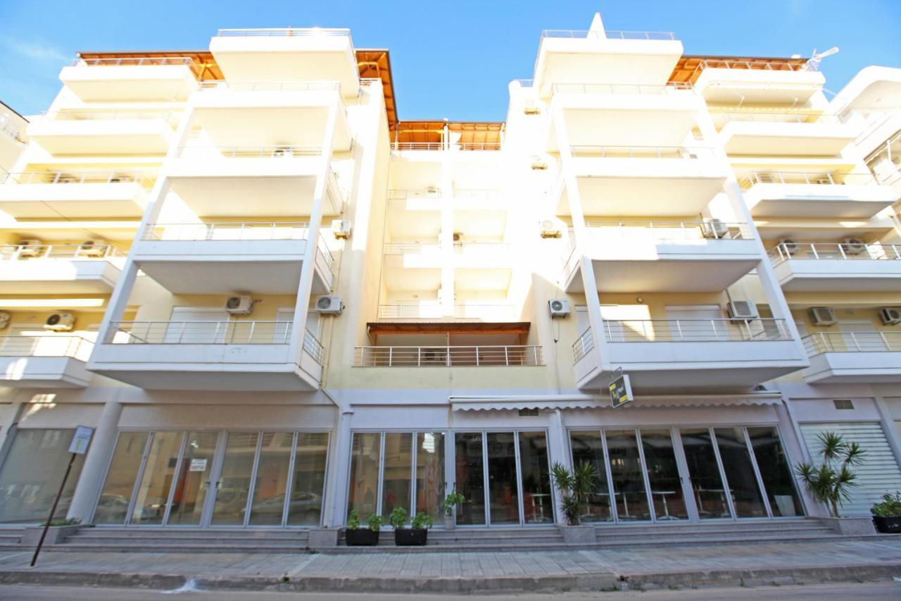 Teo Apartaments ซารานเดอ ภายนอก รูปภาพ