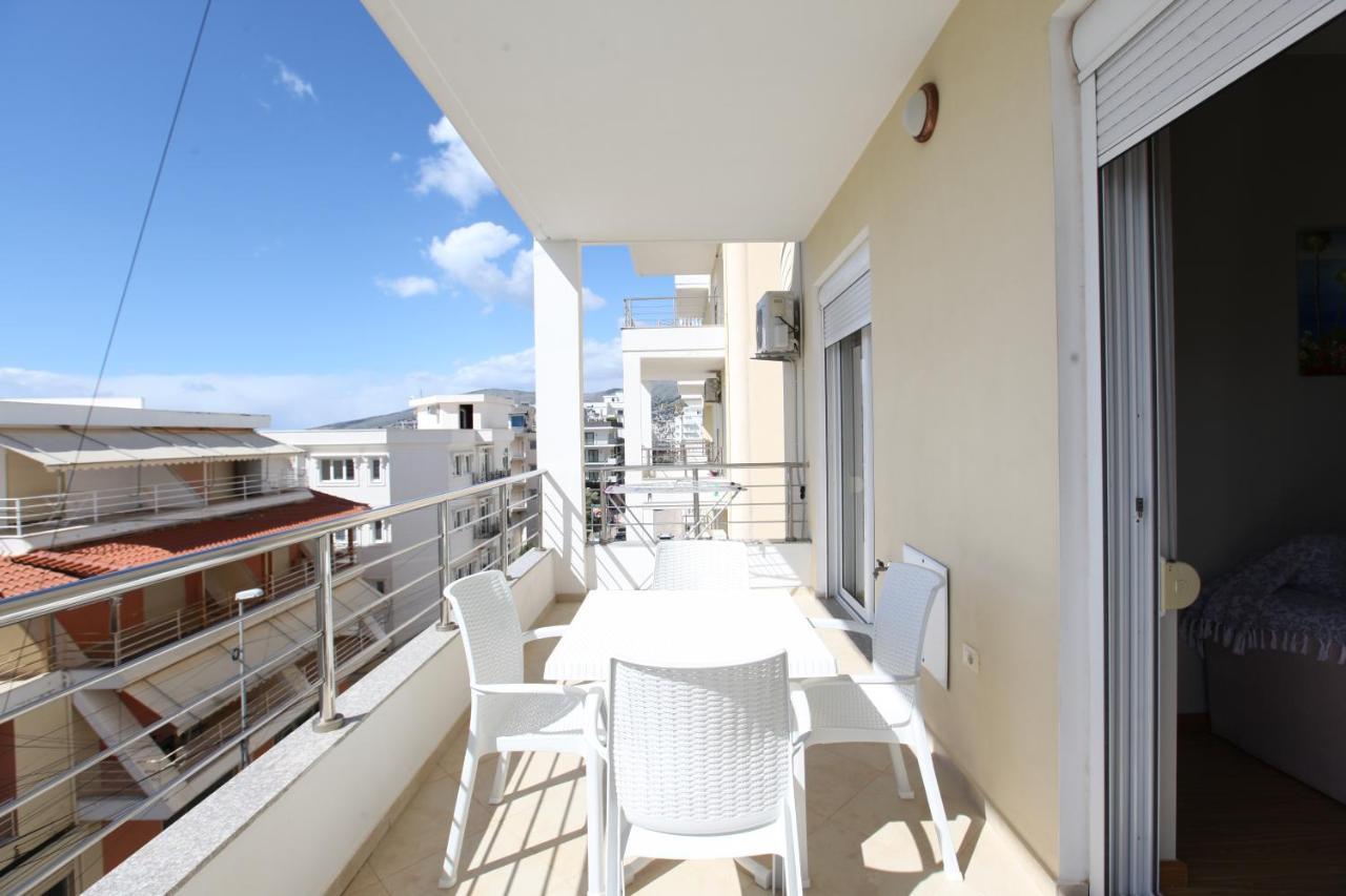 Teo Apartaments ซารานเดอ ภายนอก รูปภาพ