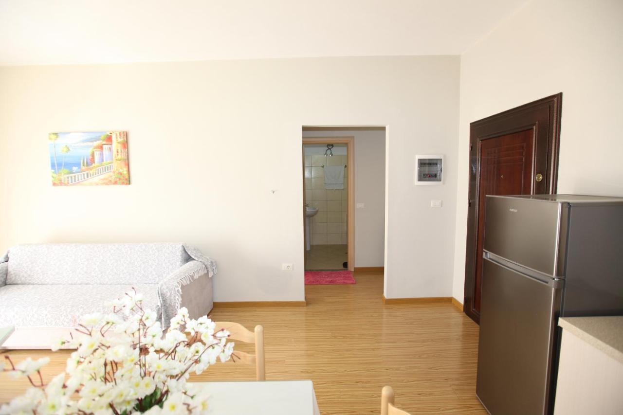 Teo Apartaments ซารานเดอ ภายนอก รูปภาพ